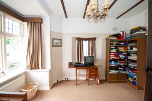 Study/Bed 4- click for photo gallery